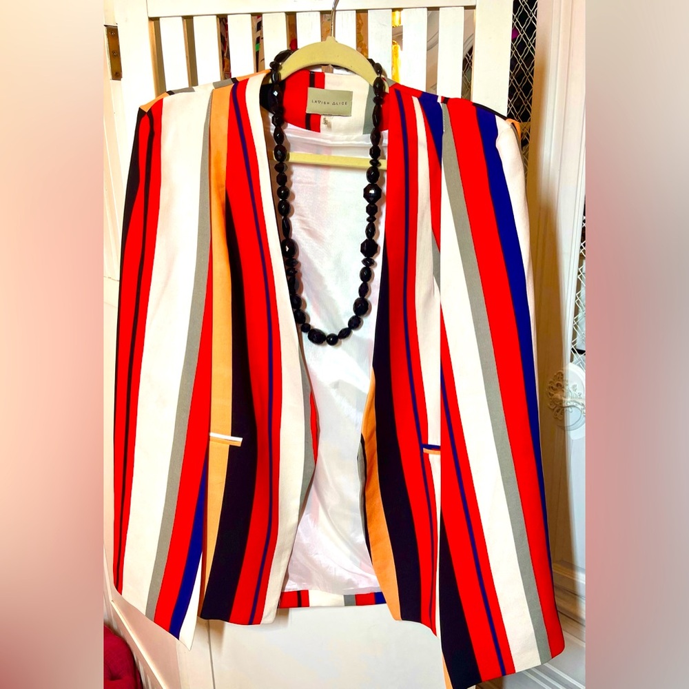 Multi color stripe cape lined, black accent necklace included